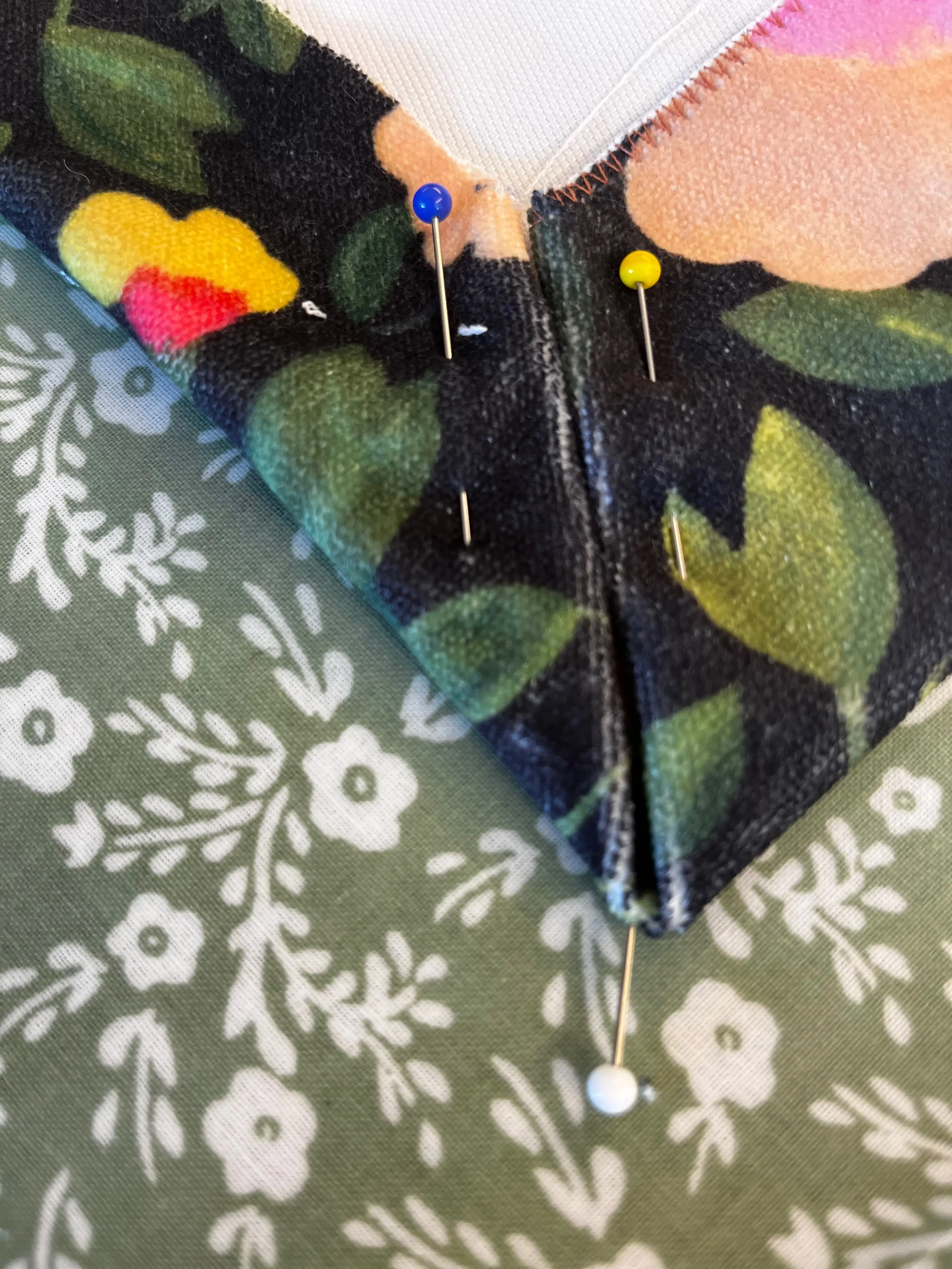 Mitred corner on velvet